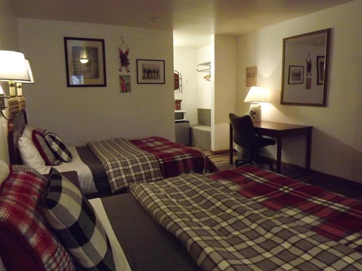 Crest Country Inn Williamsburg Экстерьер фото