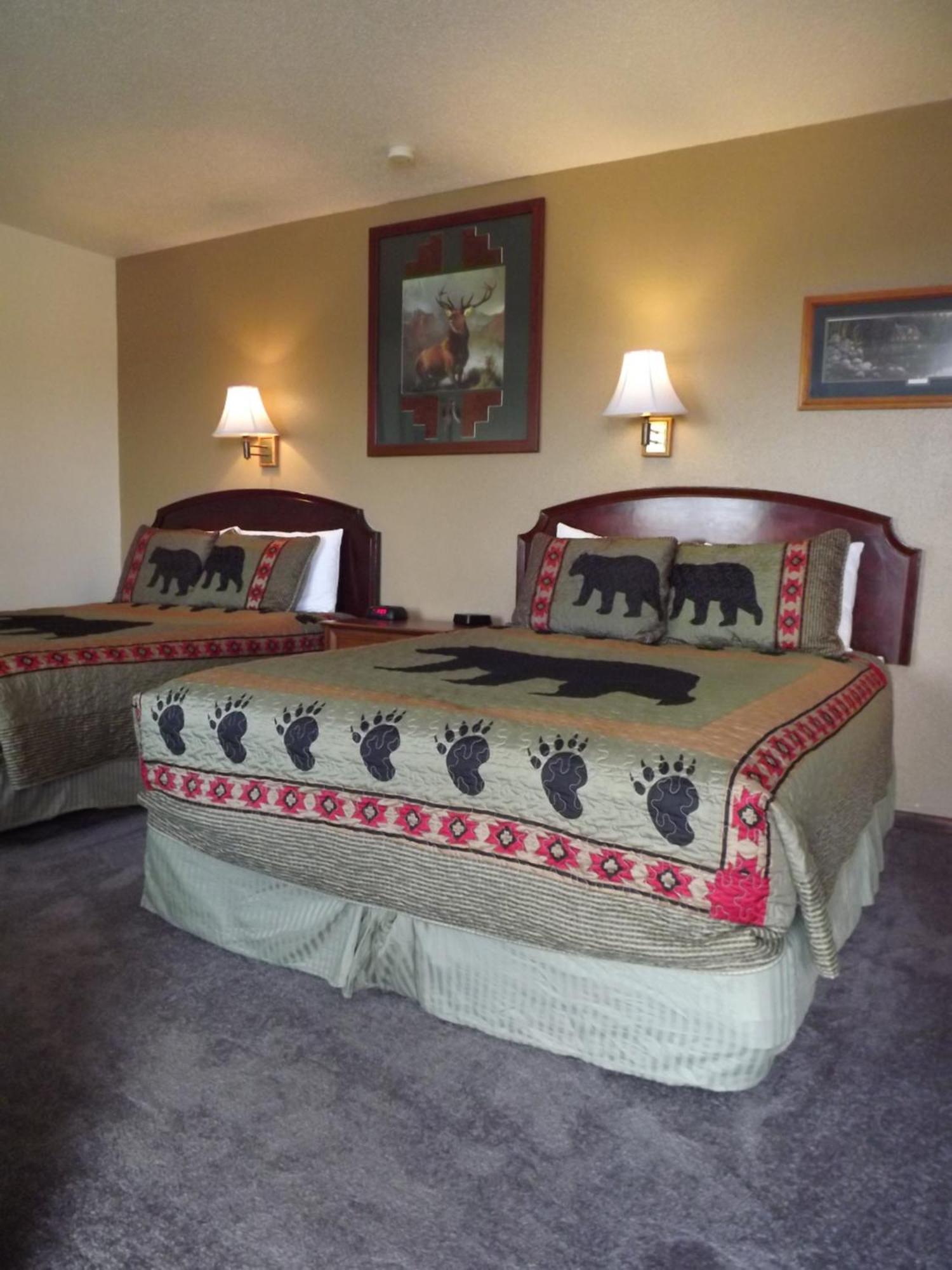 Crest Country Inn Williamsburg Экстерьер фото